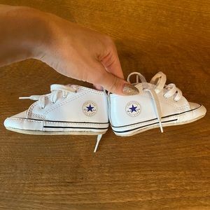 Converse Crib Shoes size 4